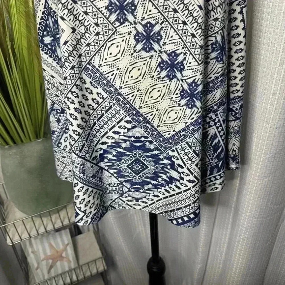 Knapp Studio Women’s L Blue Sleeveless Blouse High Neck High/Low Tunic Top - Picture 3 of 10